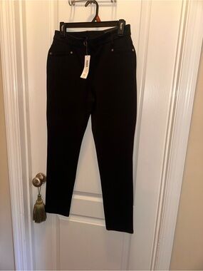 Chico's Black Straight Leg Ponte Pants